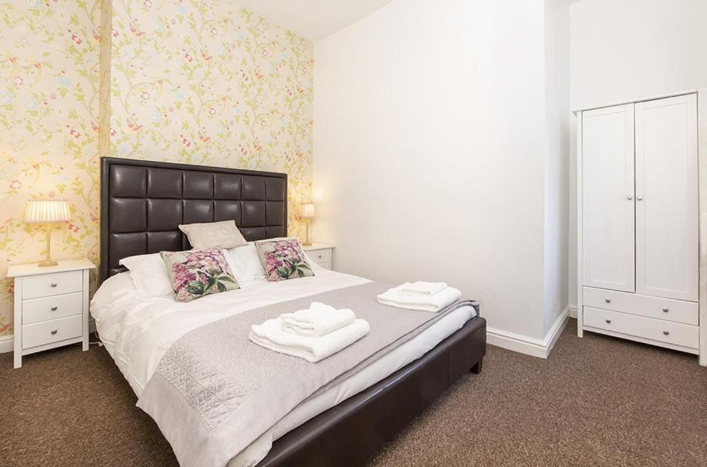 York City Center Apartments With Free Private Parking Экстерьер фото